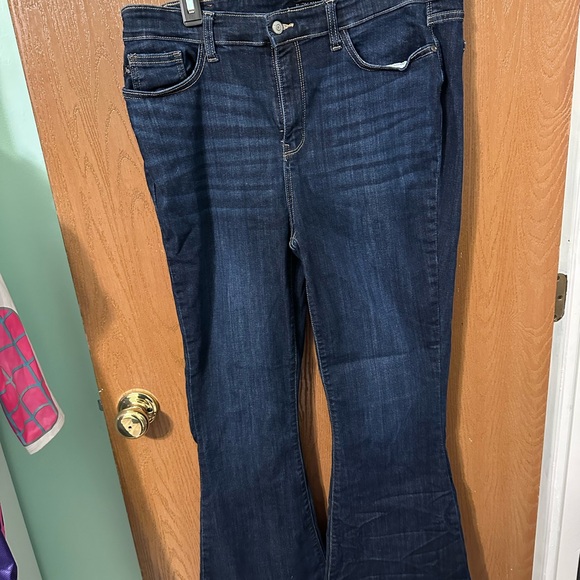 Judy Blue Dark Wash Flare Jeans - Picture 1 of 2